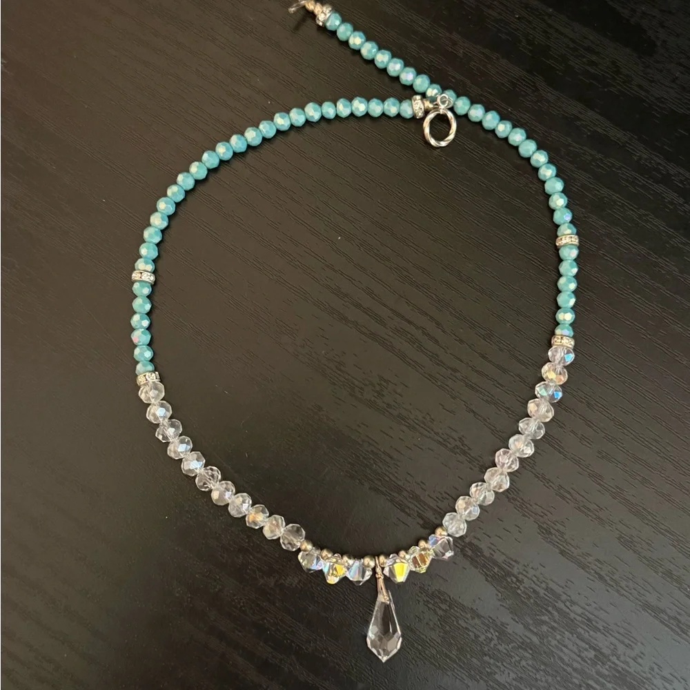 Crystal and Turquoise Beaded Pendant Necklace (n2)‎